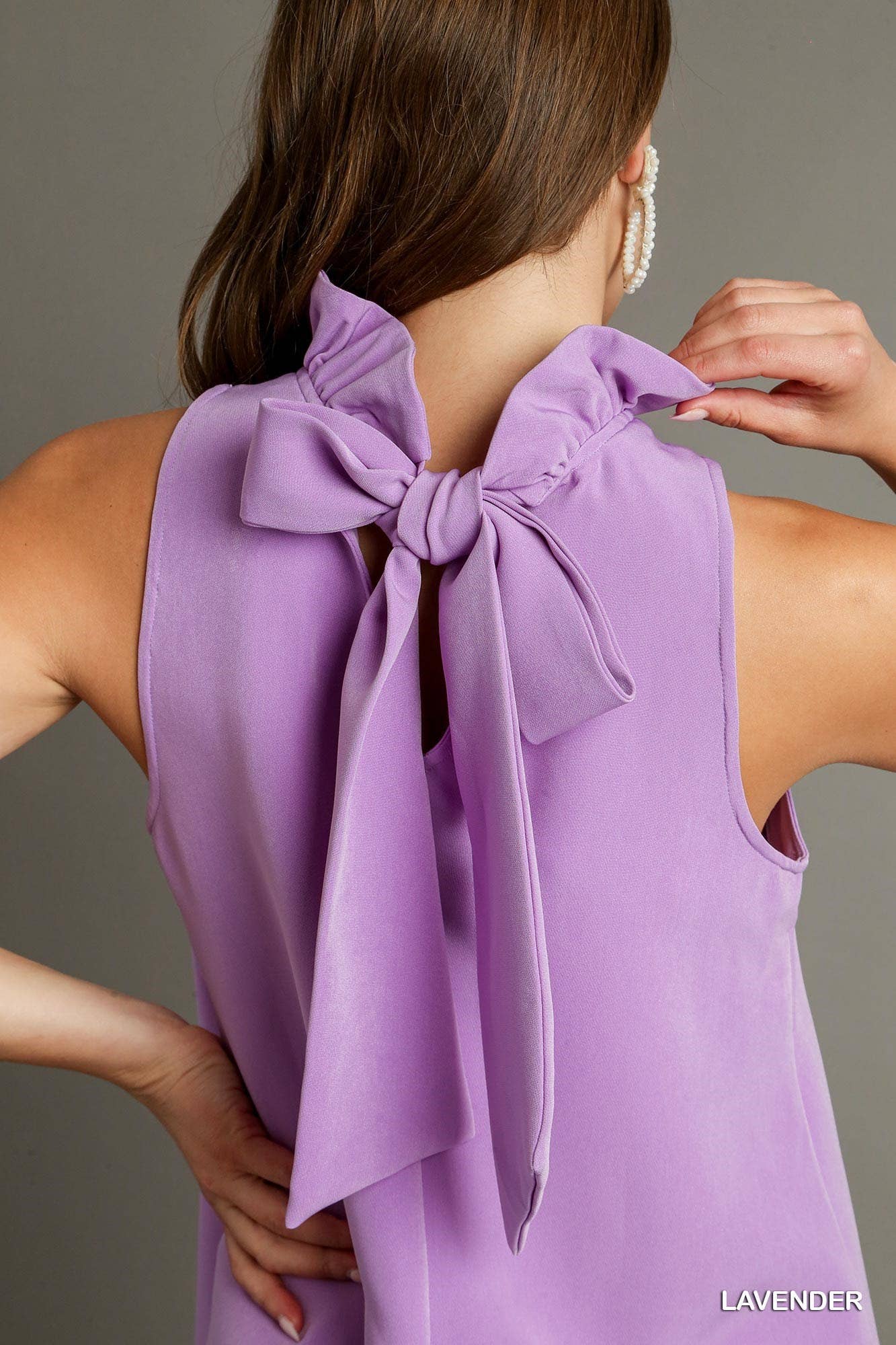 Lavender Sleeveless Dress with Bow Tie and Ruffle Neck