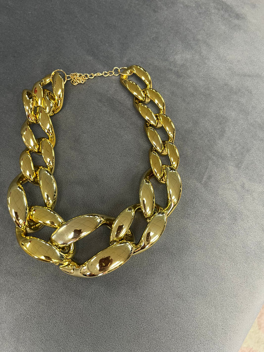 Gold Linked Chain Necklace