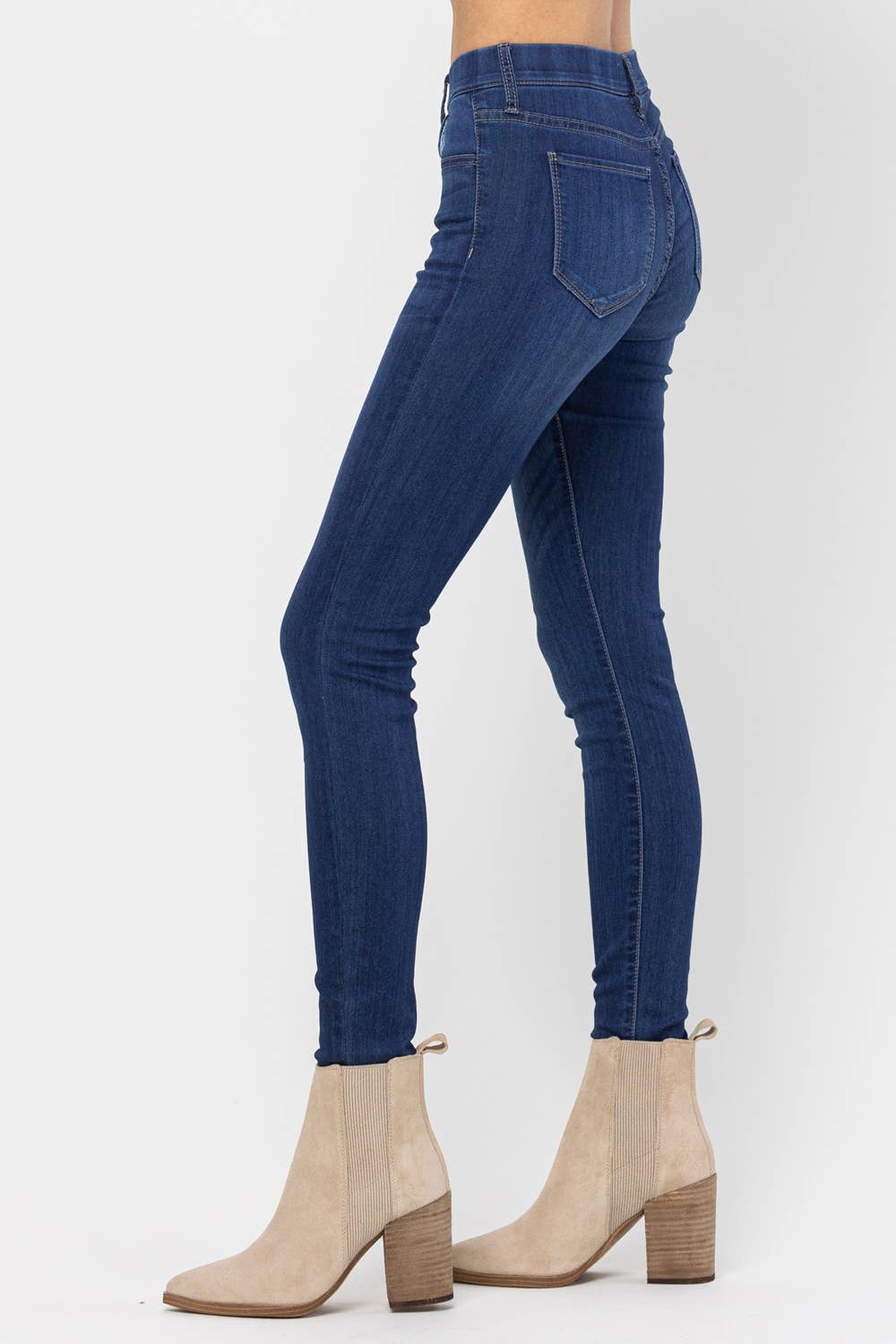 Dk. Denim Mid Rise Pull On Skinny