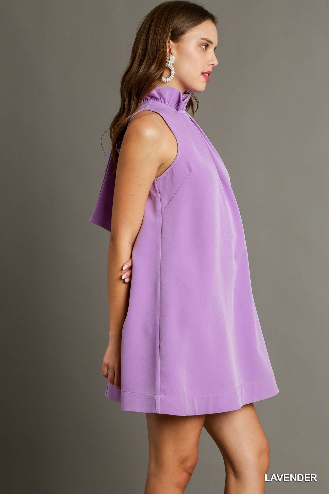 Lavender Sleeveless Dress with Bow Tie and Ruffle Neck