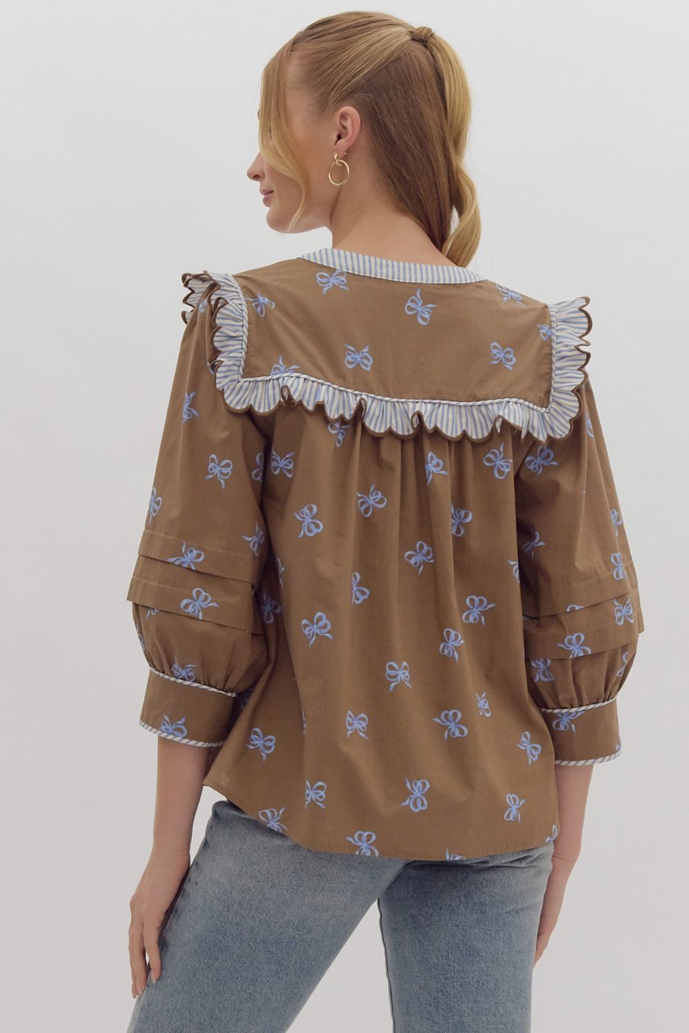 Mocha & Blue Bow 3/4 Sleeve Top